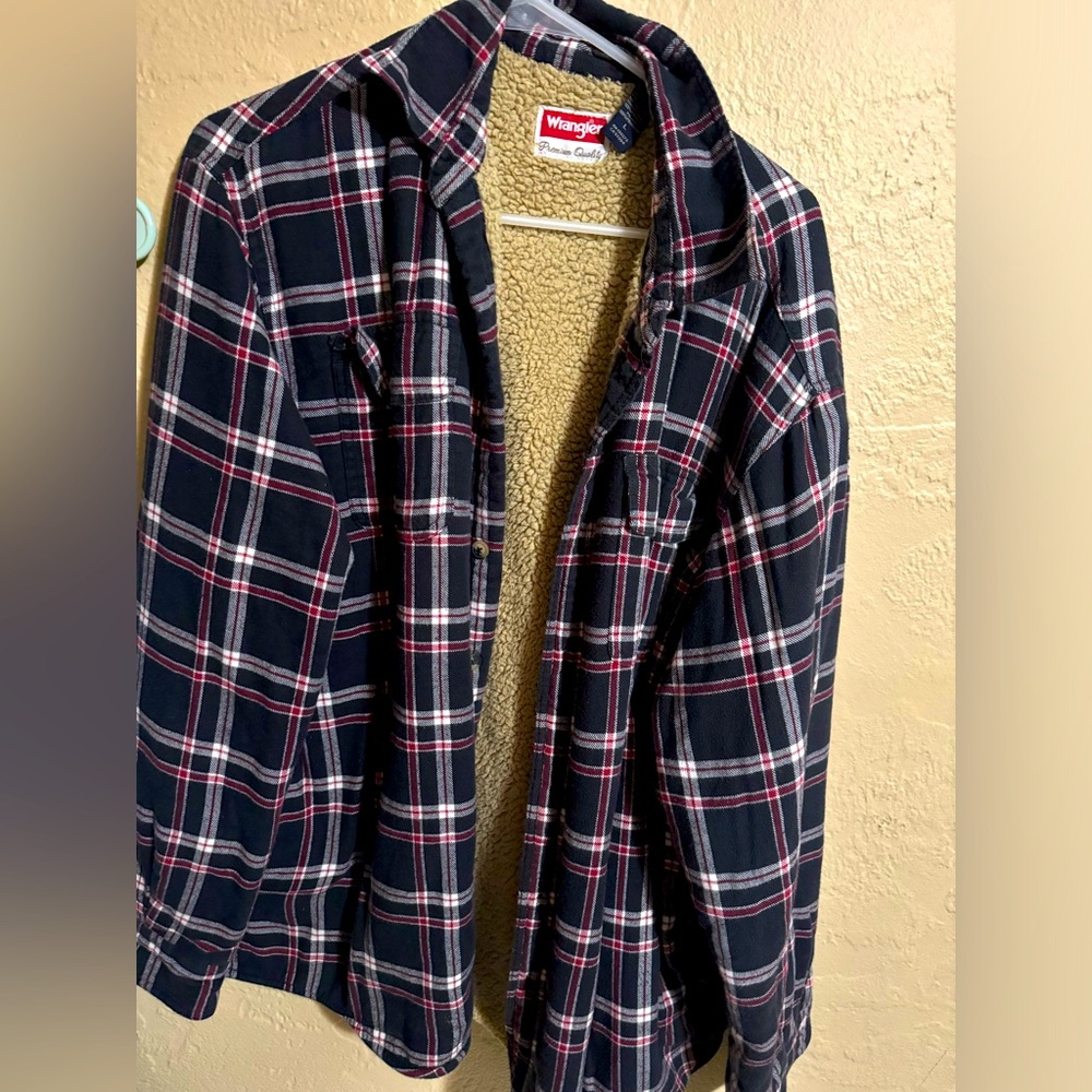 Wrangler Flannel with fleece inside and lined arms